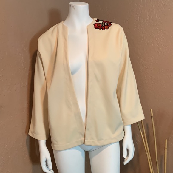 Beautiful blazer - Picture 4 of 6